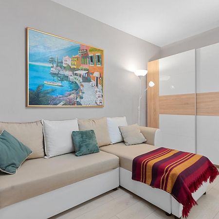 Central Town Cosy Apartment Bucureşti Eksteriør bilde